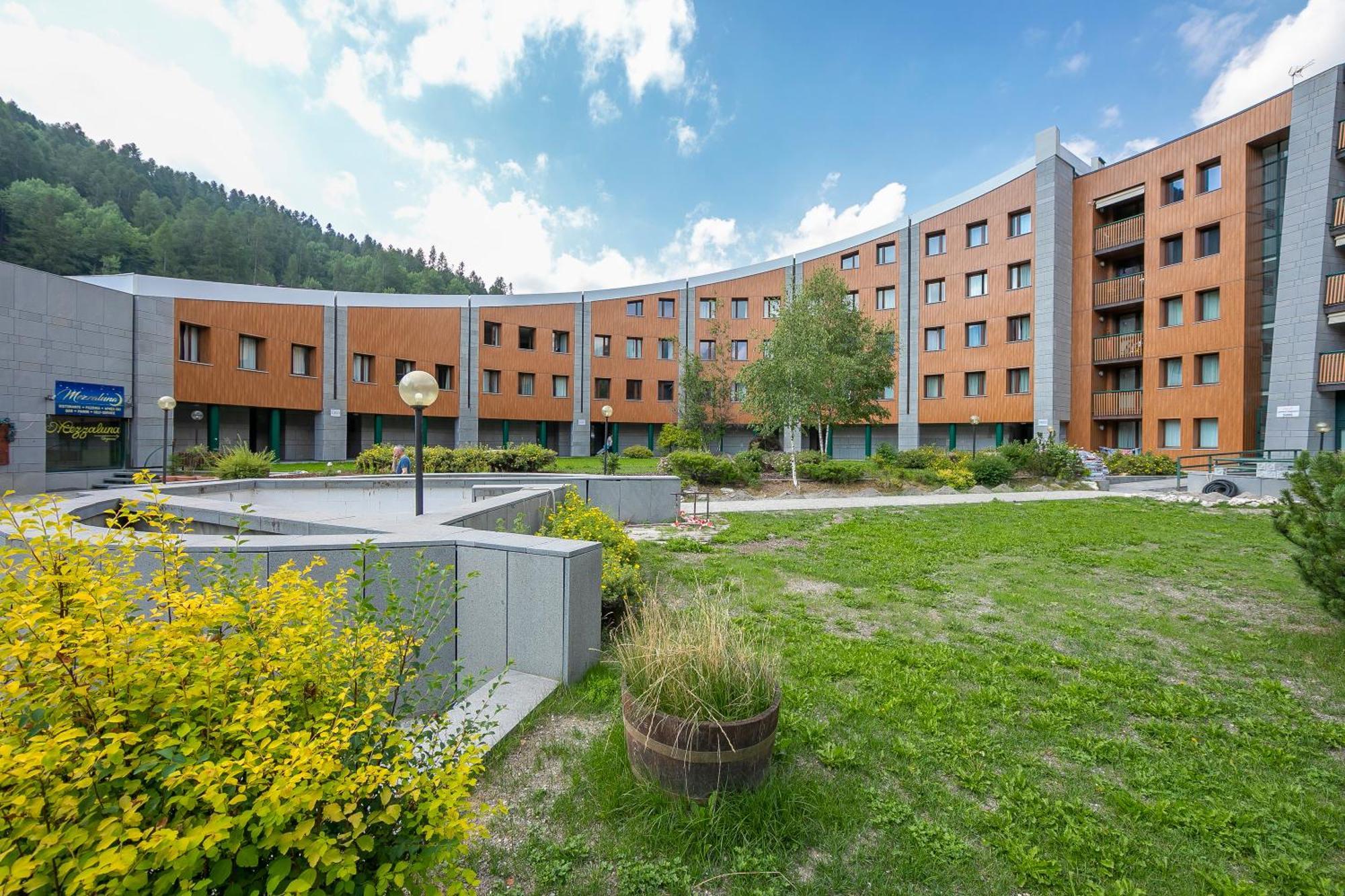 La Marmotta Campo Smith On The Ski Slopes - Happy Rentals Bardonecchia Exterior foto